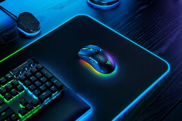 Razer Cobra Pro, Customizable Wireless Gaming Mouse with Chroma RGB
